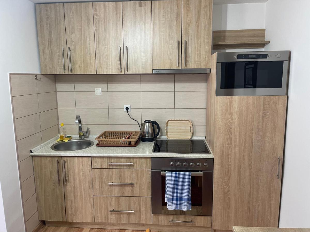 Apartmani Brod 체니카 외부 사진