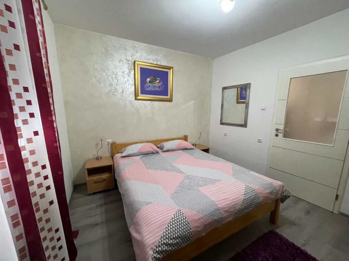 Apartmani Brod 체니카 외부 사진