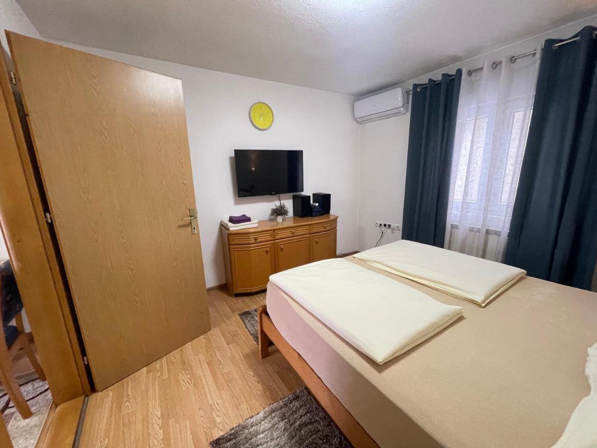 Apartmani Brod 체니카 외부 사진