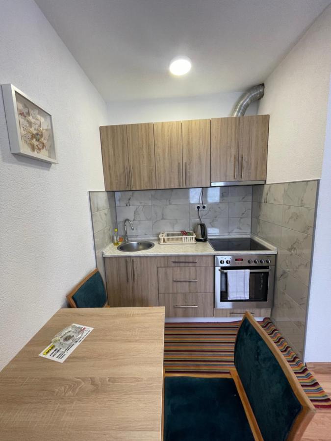 Apartmani Brod 체니카 외부 사진