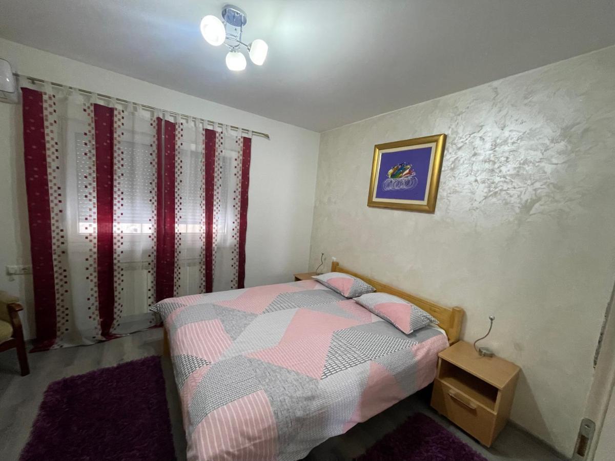 Apartmani Brod 체니카 외부 사진