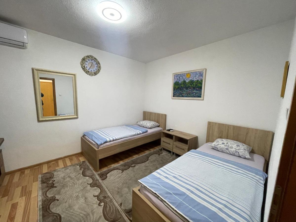 Apartmani Brod 체니카 외부 사진